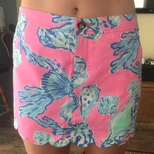 Lilly Pulitzer Scalloped pink & blue Skort Size 8